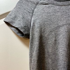 Lululemon Swiftly Tech Short Sleeve
